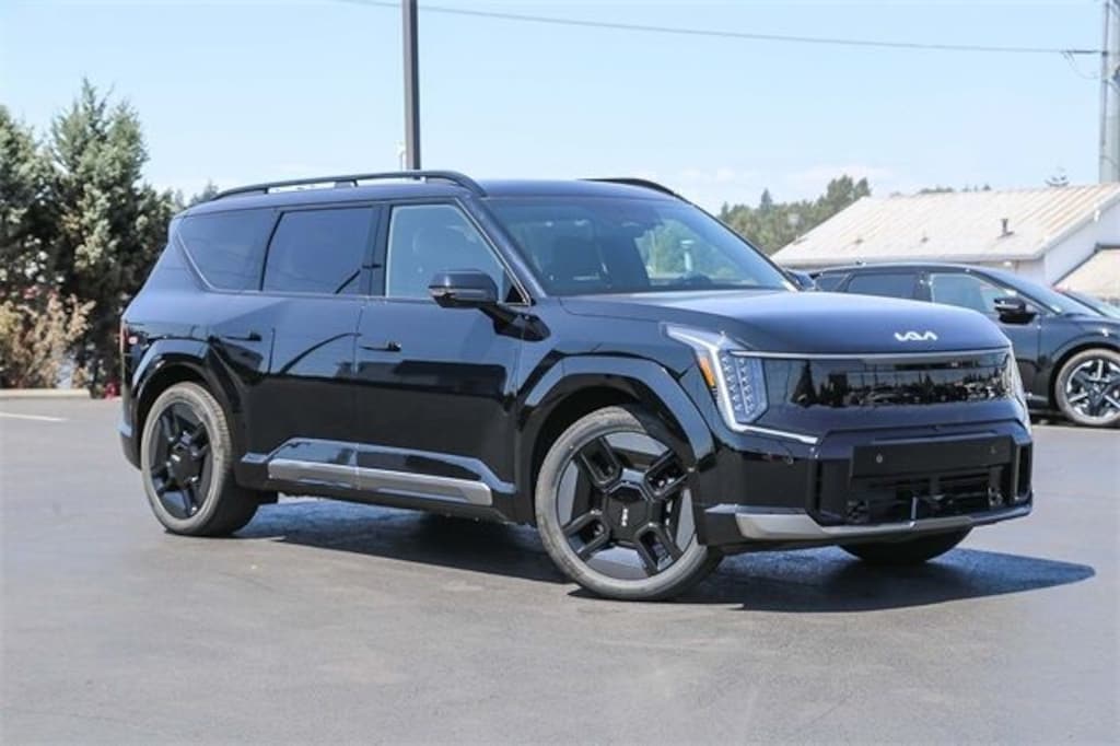 New 2026 Kia EV9 GT-Line SUV