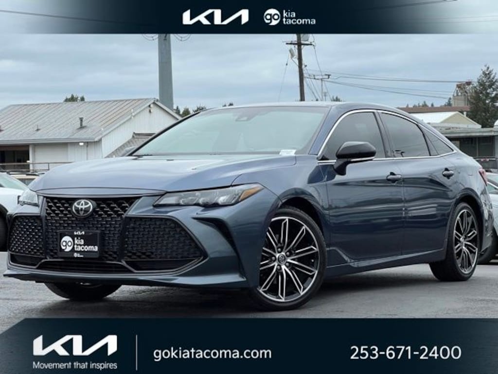 Used 2019 Toyota Avalon Sedan