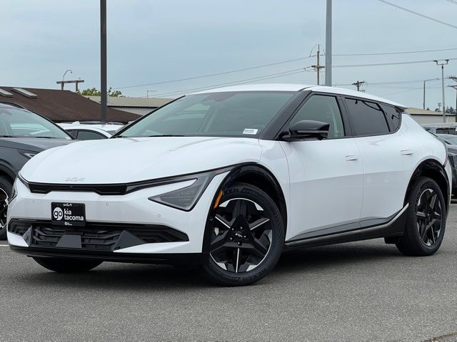 2025 Kia EV6 Wind's photo