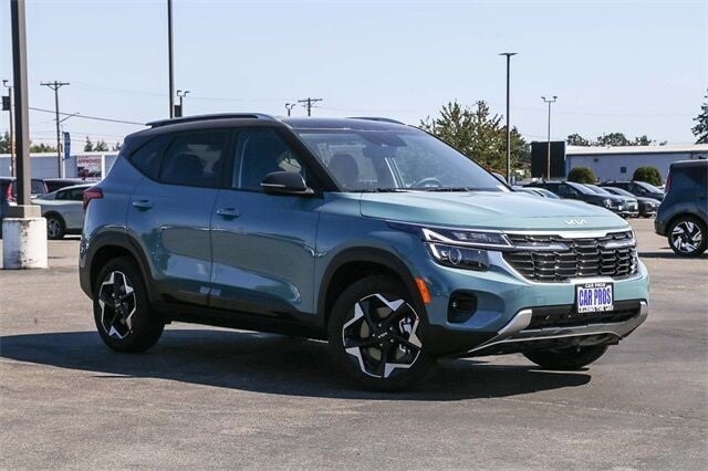 2026 Kia Seltos S's photo