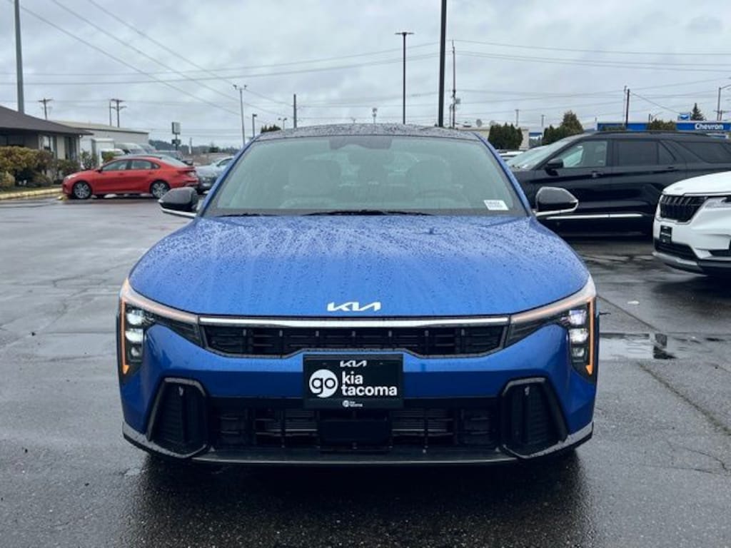 New 2026 Kia K4 GT-Line Sedan