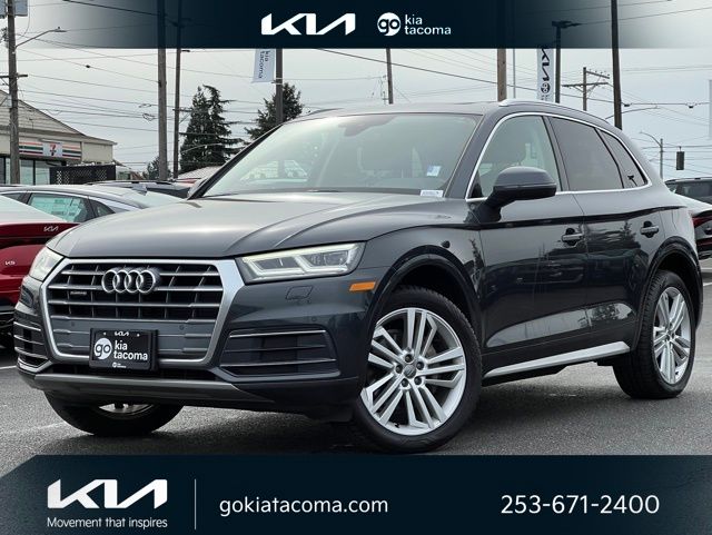 2018 Audi Q5 2.0T quattro S tronic Premium Plus's photo