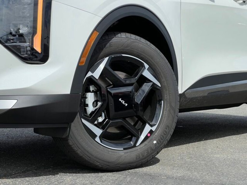 New 2026 Kia Sportage Hybrid EX SUV
