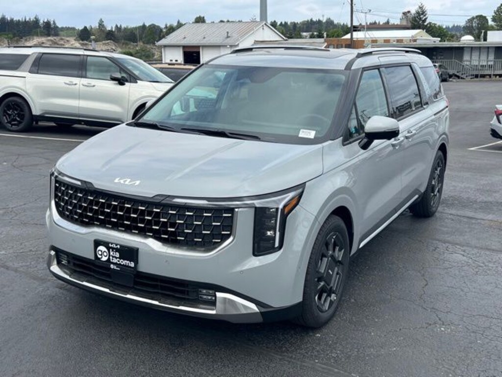 New 2026 Kia Carnival SX Van Passenger Van