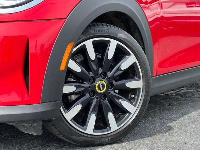 Used 2024 MINI Hardtop 2 Door SE with VIN WMW13DJ05R2V87599 for sale in Tacoma, WA