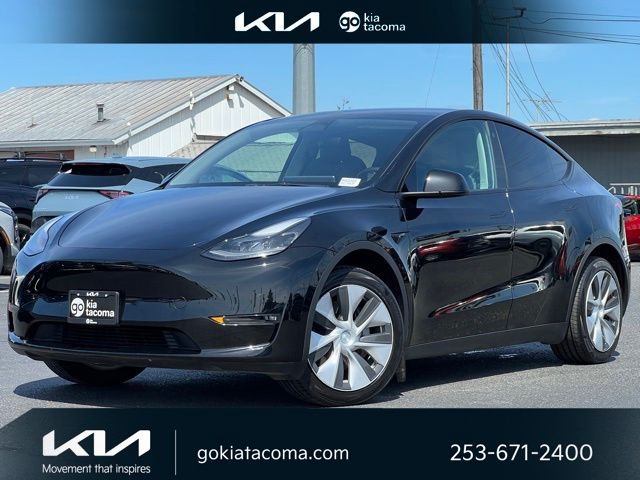 2023 Tesla Model Y Long Range Dual Motor All-Wheel Drive's photo
