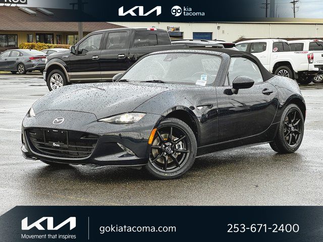 2020 Mazda MX-5 Miata Sport's photo