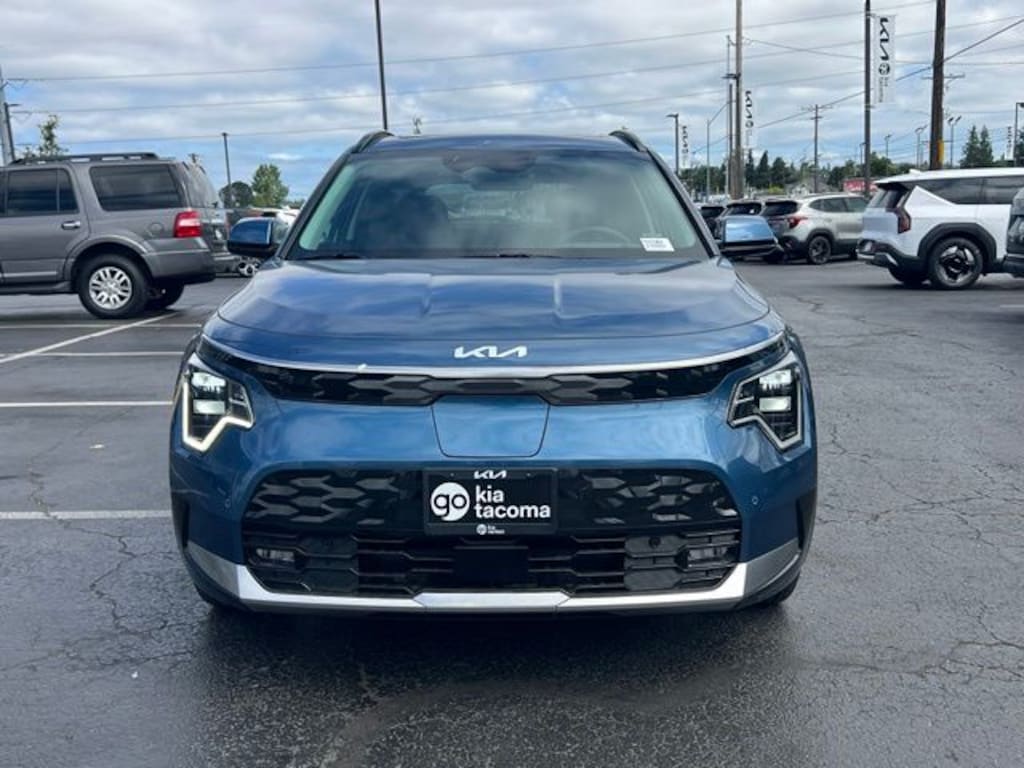 New 2026 Kia Niro EV Wave SUV