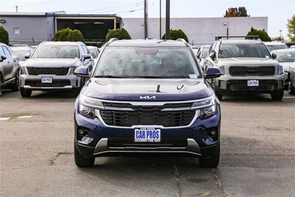 New 2026 Kia Seltos EX SUV