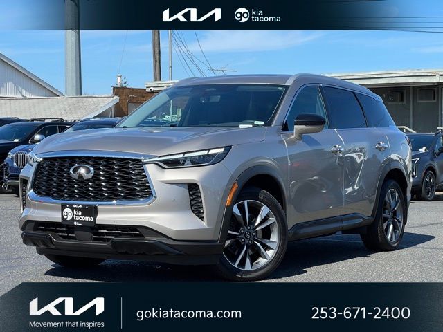 2025 INFINITI QX60 LUXE's photo