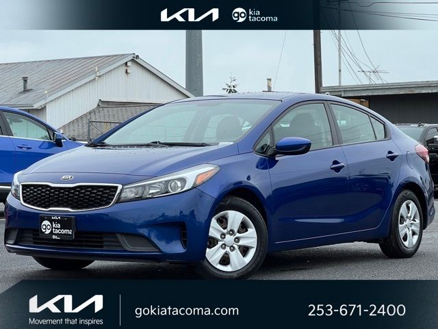 2017 Kia Forte LX AT's photo