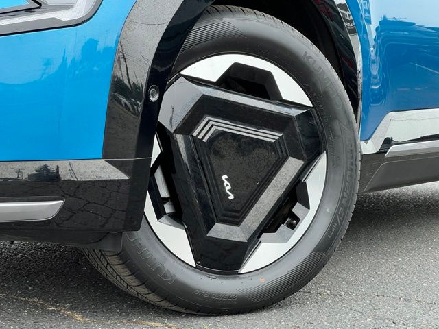 Certified 2024 Kia EV9 Land with VIN KNDADFS57R6034709 for sale in Tacoma, WA