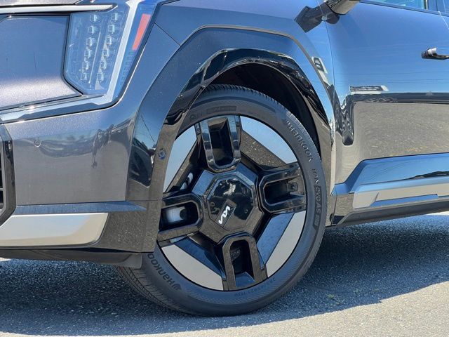 Certified 2024 Kia EV9 GT-Line with VIN KNDAEFS50R6044592 for sale in Tacoma, WA