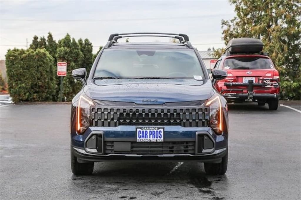 New 2026 Kia Sportage Plug-In Hybrid X-Line SUV