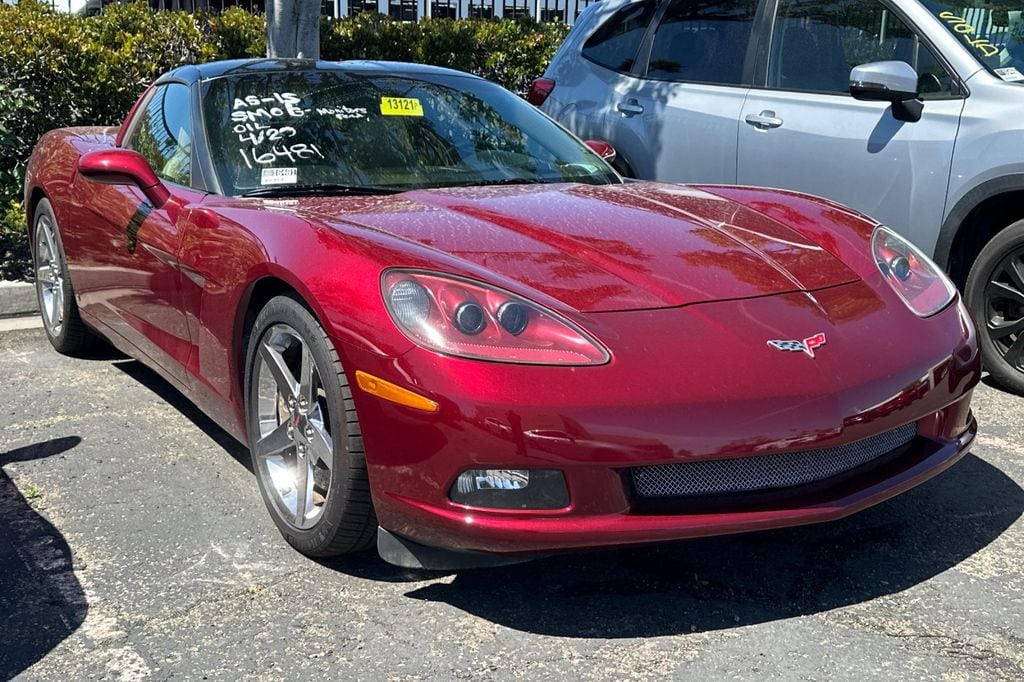 2007 Chevrolet Corvette Base photo 2