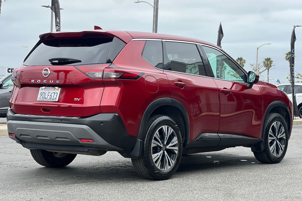 2023 Nissan Rogue SV photo 4