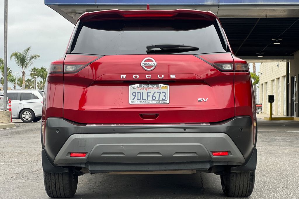 2023 Nissan Rogue SV photo 5