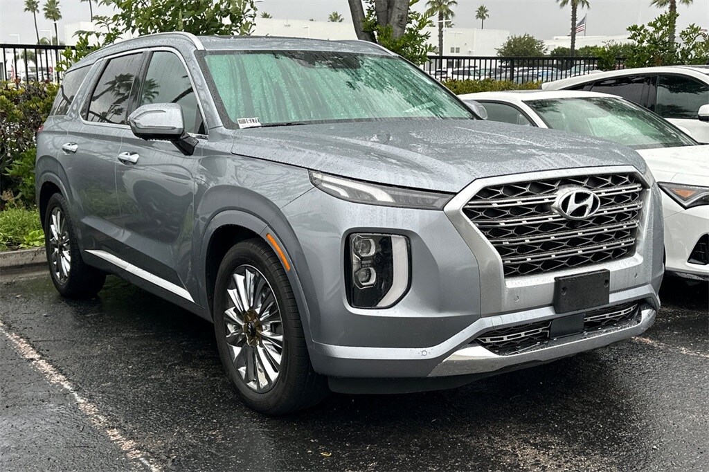 2020 Hyundai Palisade Limited photo 2