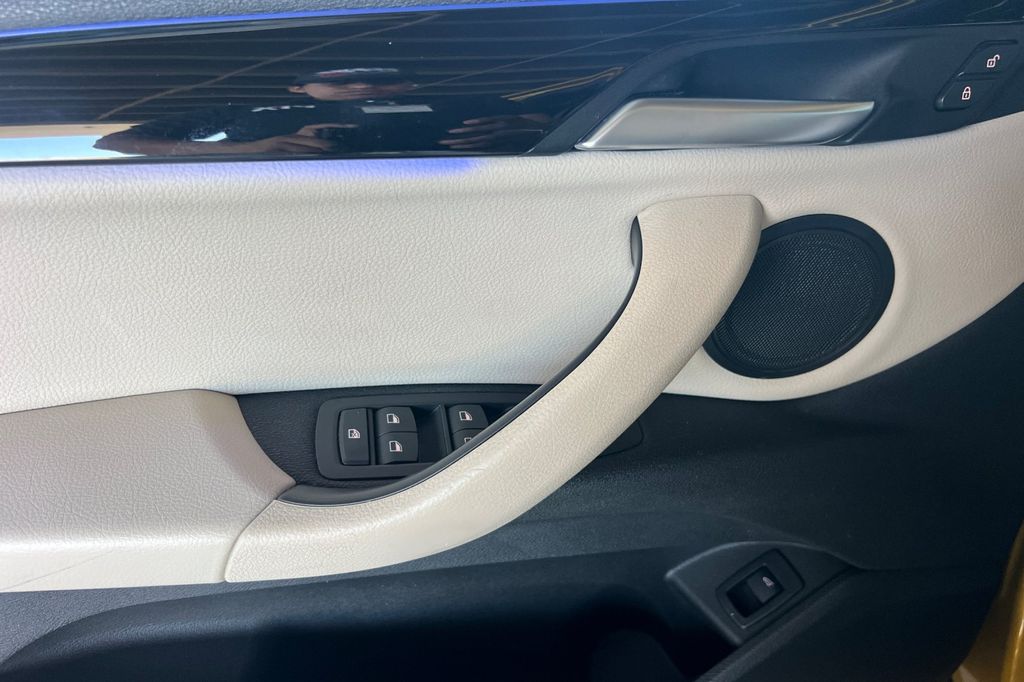 2018 BMW X2 xDrive28i photo 3