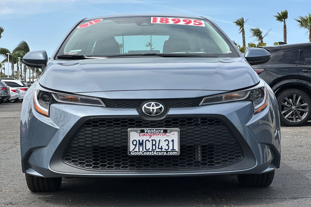 2021 Toyota Corolla LE photo 6