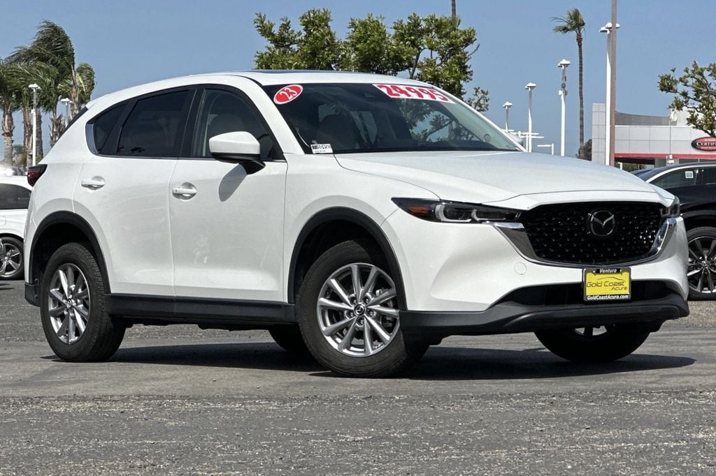 2023 Mazda CX-5 2.5 S Preferred Package photo 2
