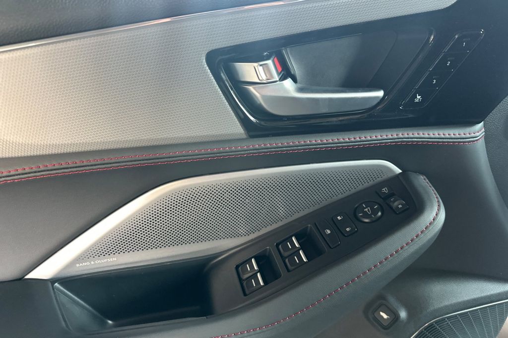 2026 Acura MDX A-Spec Package - Photo 7