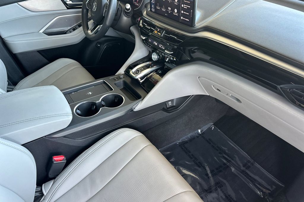 2025 Acura MDX Technology Package - Photo 14