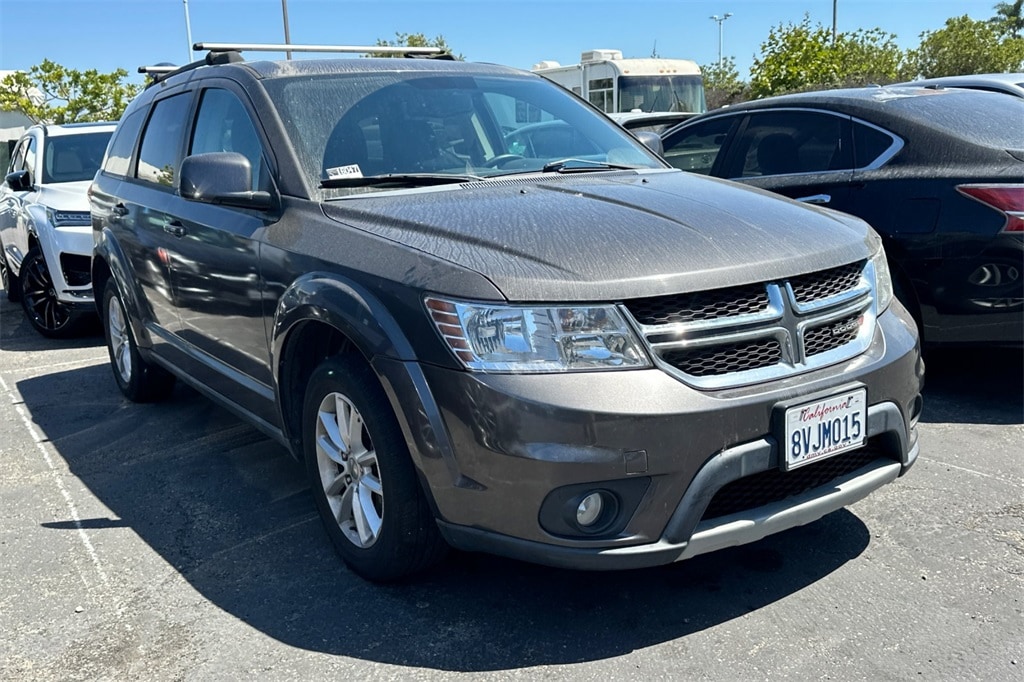 Used 2016 Dodge Journey SXT with VIN 3C4PDCBB8GT147537 for sale in Ventura, CA