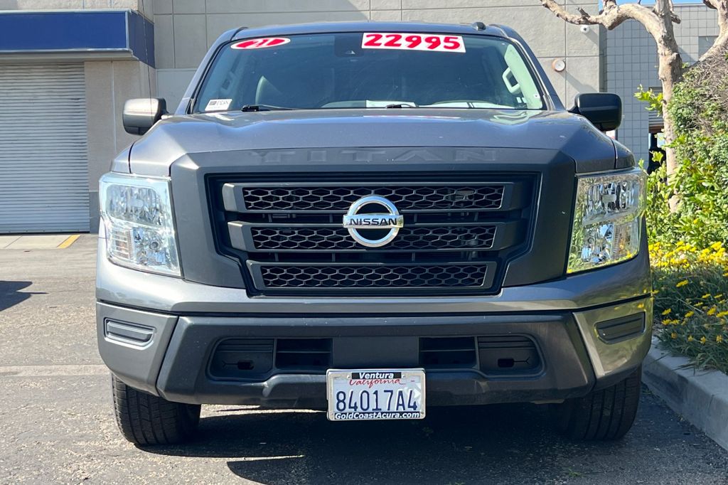 2021 Nissan Titan S photo 6