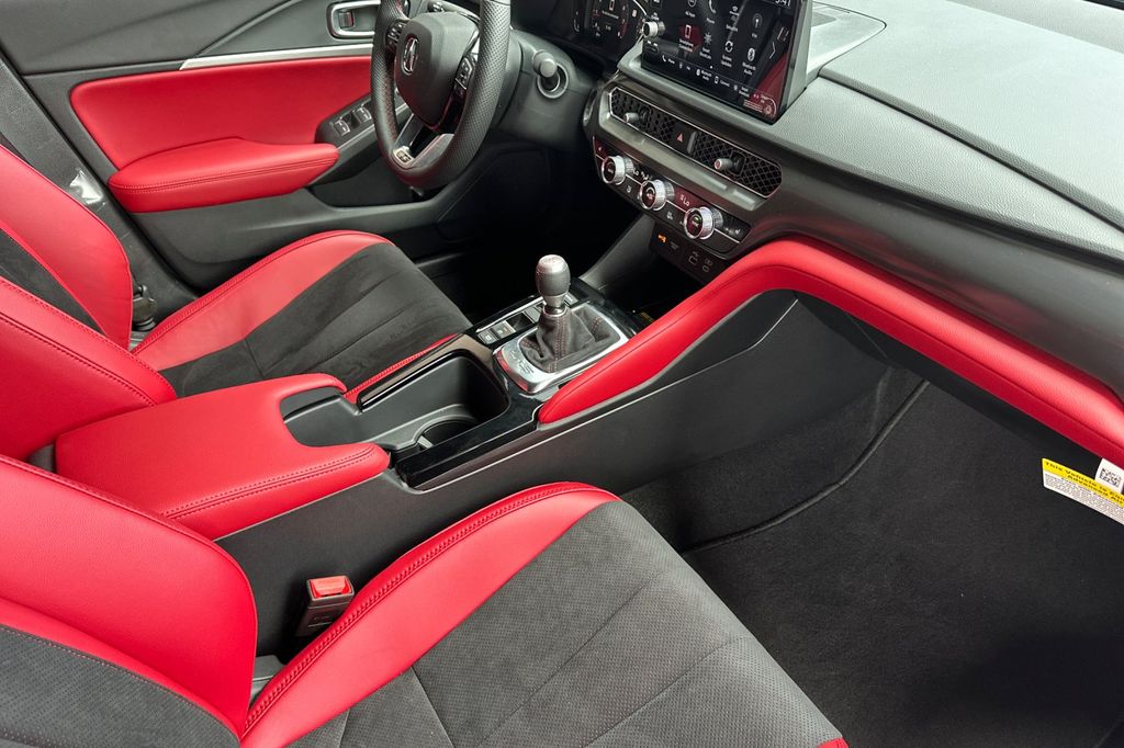 2026 Acura Integra Type S - Photo 11