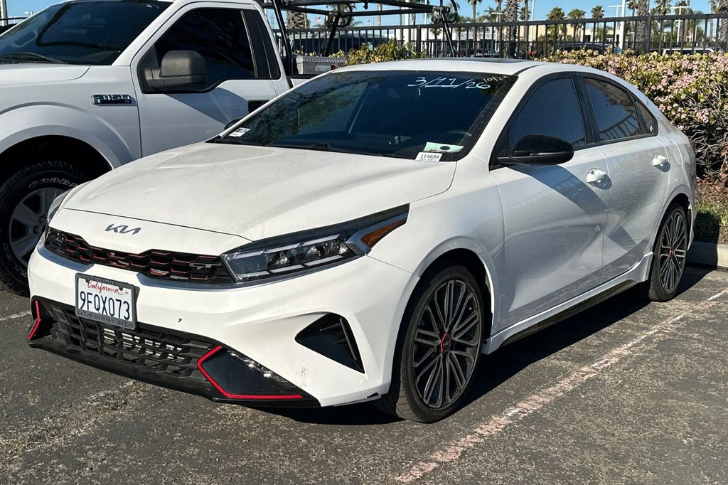 2023 Kia Forte GT photo 2