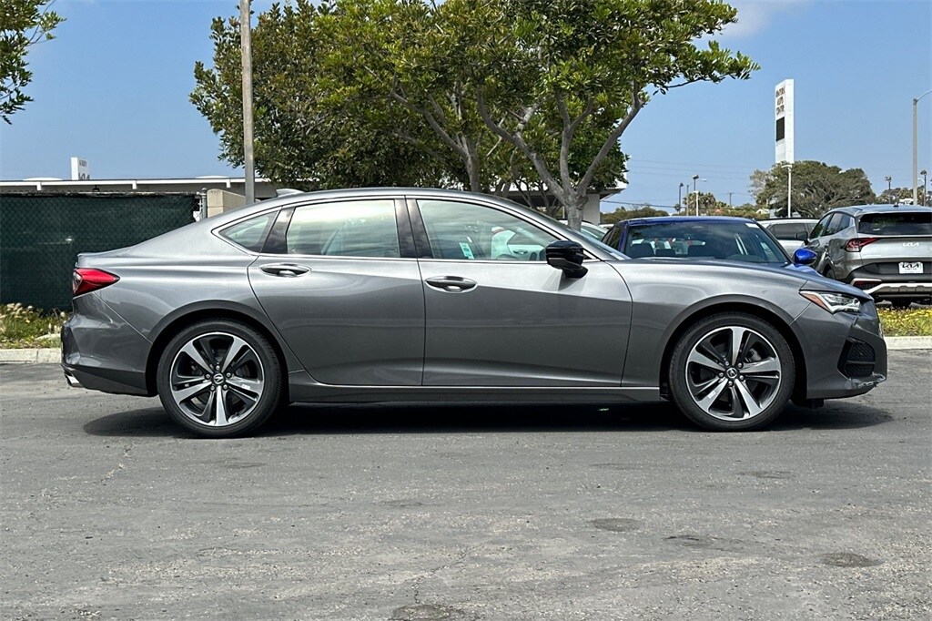 2025 Acura TLX Technology photo 2