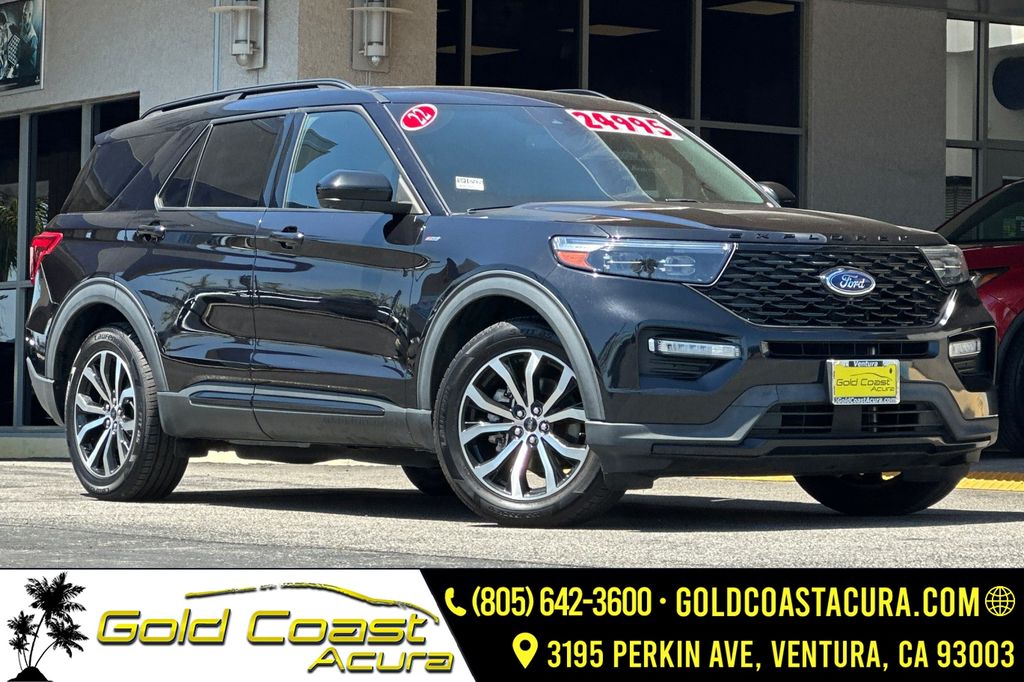2022 Ford Explorer ST-LINE RWD's photo