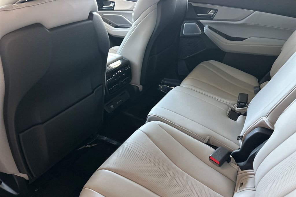2025 Acura MDX Technology Package - Photo 9