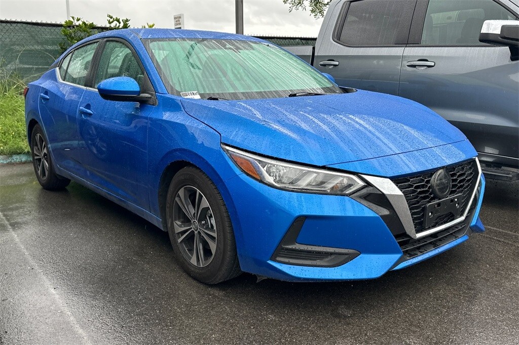 2021 Nissan Sentra SV photo 2