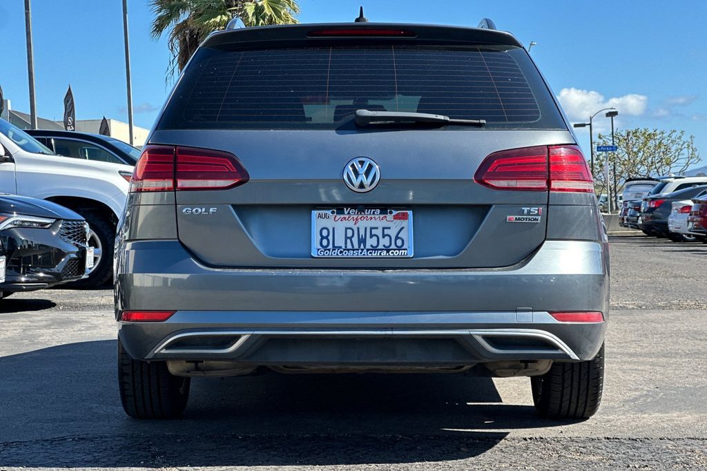 2018 Volkswagen Golf SportWagen TSI S 4MOTION photo 5