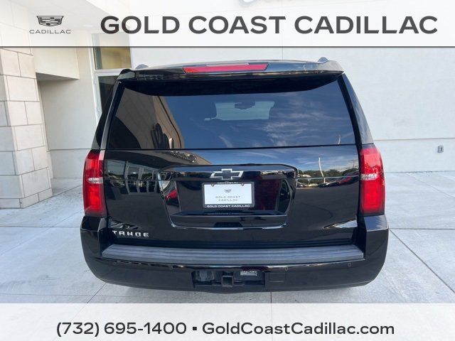 2017 Chevrolet Tahoe LT photo 3