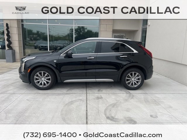 Used 2020 Cadillac XT4 Premium Luxury with VIN 1GYFZCR47LF057038 for sale in Oakhurst, NJ