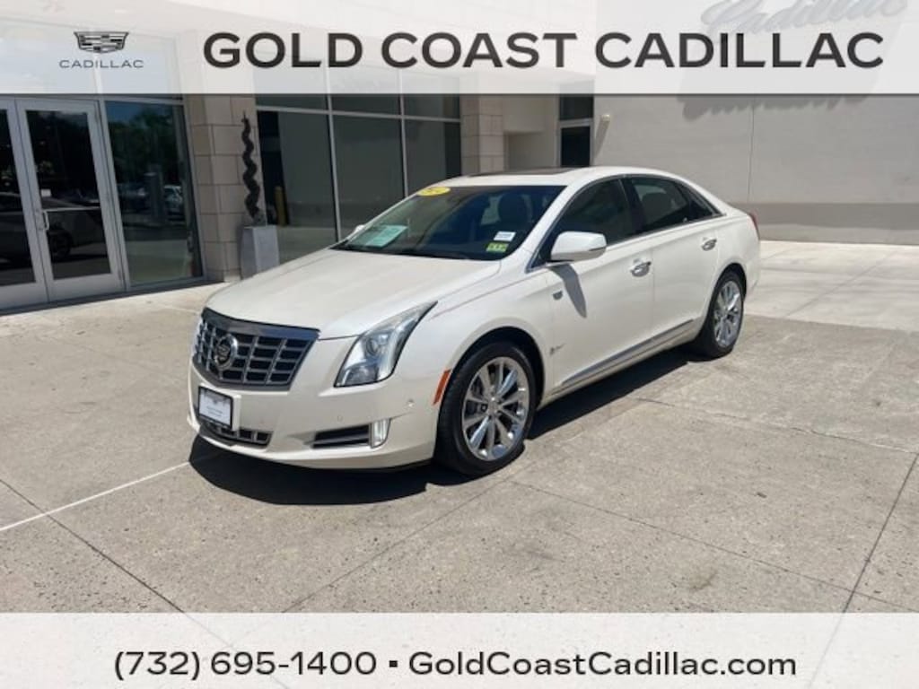 Used 2014 CADILLAC XTS Luxury Sedan