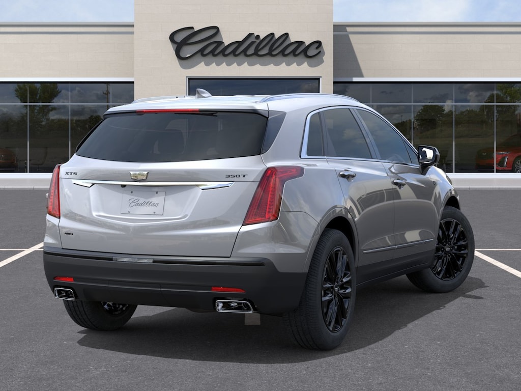 New 2026 CADILLAC XT5 Luxury SUV
