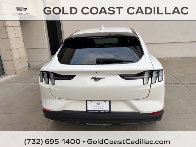 2022 Ford Mustang Mach-E Select photo 3