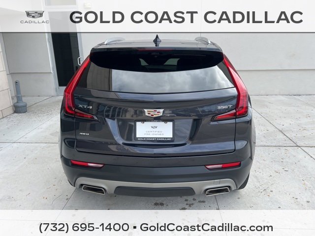 2022 Cadillac XT4 Premium Luxury photo 3