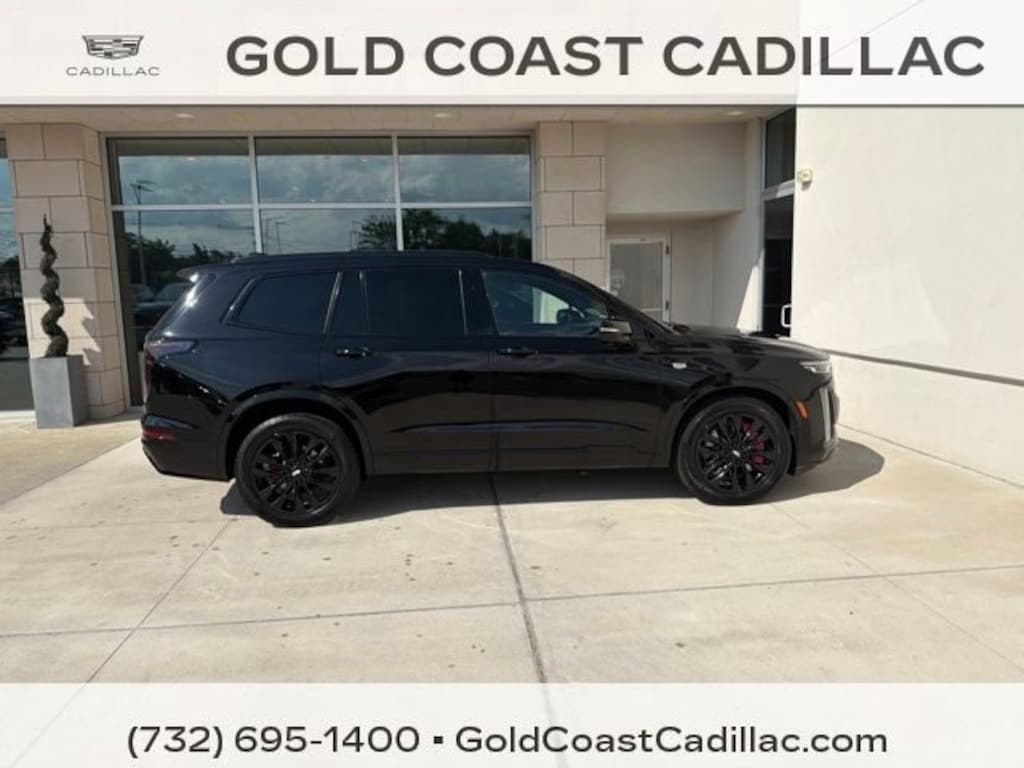 Used 2024 CADILLAC XT6 Sport SUV