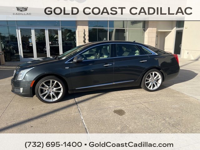 2013 Cadillac XTS Premium photo 2
