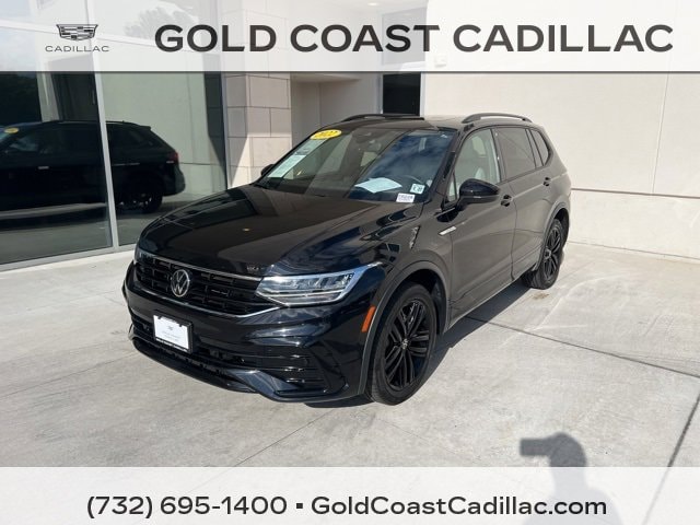 2022 Volkswagen Tiguan SE R-LINE BLACK