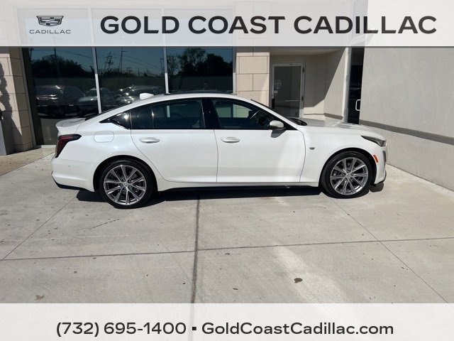 2022 Cadillac CT5 Sport photo 3