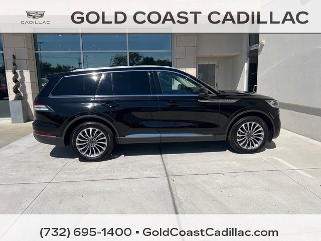 2022 Lincoln Aviator Black Label Reserve photo 4