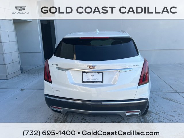 2022 Cadillac XT5 Premium Luxury photo 2