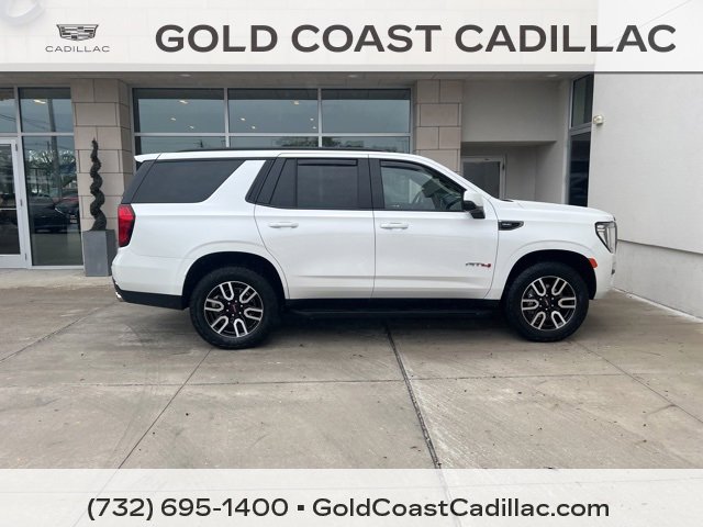 2023 Gmc Yukon AT4 photo 2