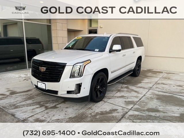 2020 Cadillac Escalade ESV Luxury's photo